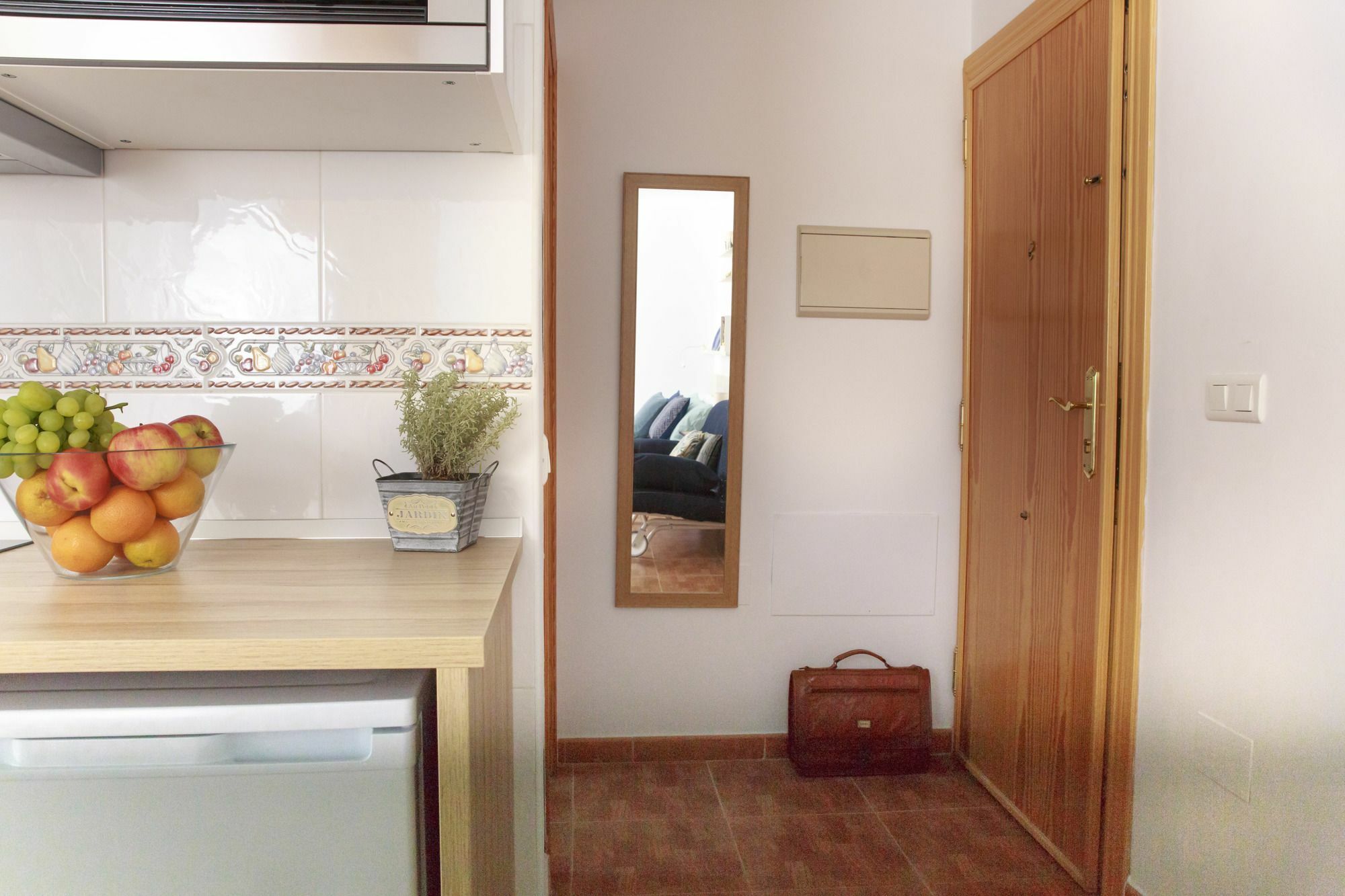 Sea & Wave Ventura Studio Apartment Малага Экстерьер фото